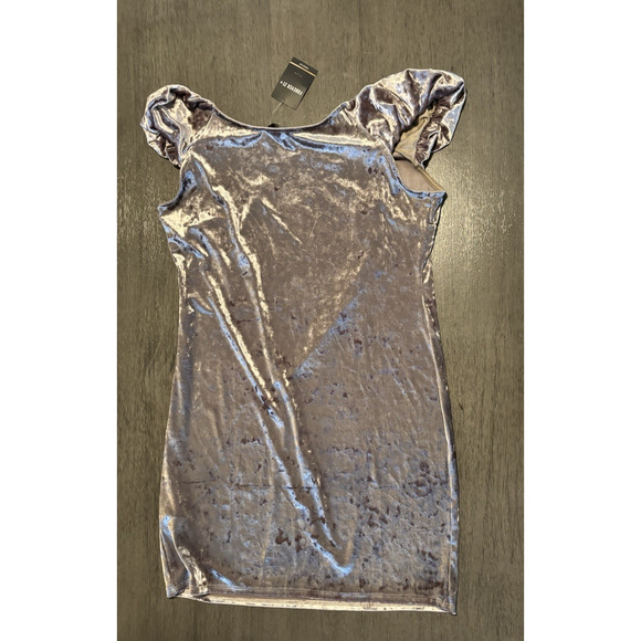 NWT Forever 21 Women's Gray Velvet Short Summer Dress Size 1X - Picture 2 of 6
